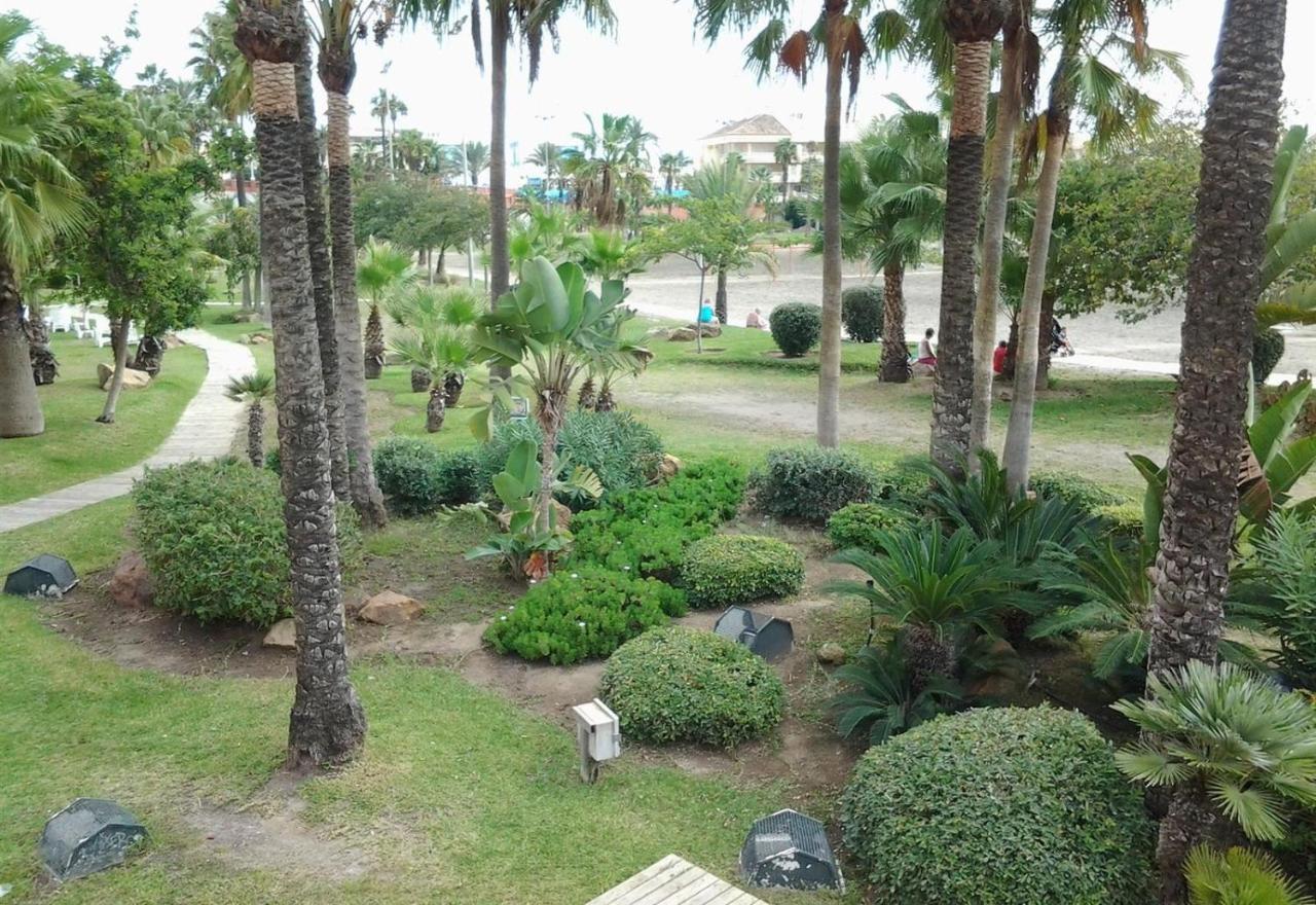 Right On The Beach Benalmadena Exterior photo